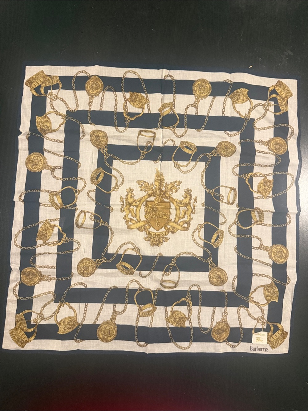 Burberry Navy and Cream   Crest & Chain Print Scarf